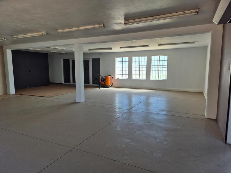 To Let commercial Property for Rent in Duncanville Gauteng