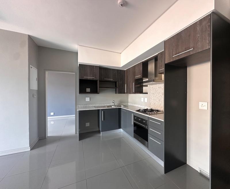 To Let 2 Bedroom Property for Rent in Rosebank Gauteng