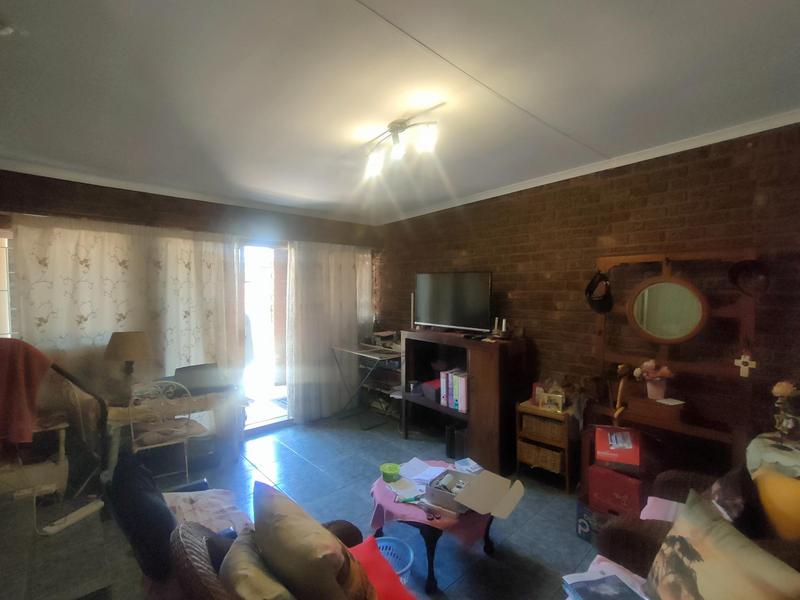 To Let 1 Bedroom Property for Rent in Annlin Gauteng