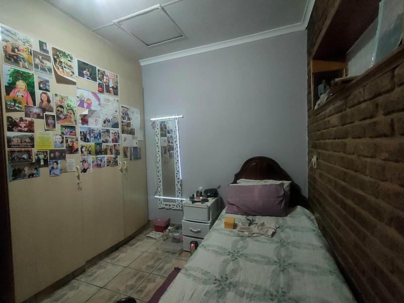 To Let 1 Bedroom Property for Rent in Annlin Gauteng