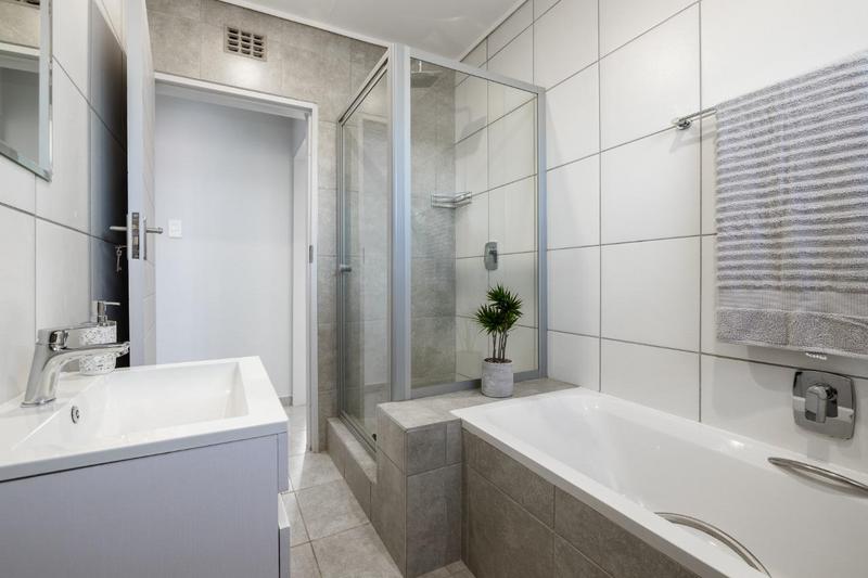 3 Bedroom Property for Sale in Lotus Gardens Gauteng