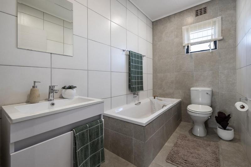 3 Bedroom Property for Sale in Lotus Gardens Gauteng