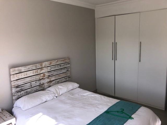 To Let 3 Bedroom Property for Rent in Faerie Glen Gauteng