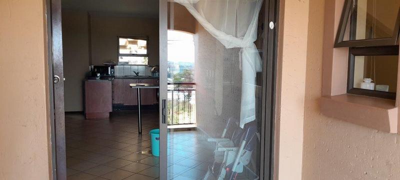 To Let 2 Bedroom Property for Rent in Sunnyrock Gauteng