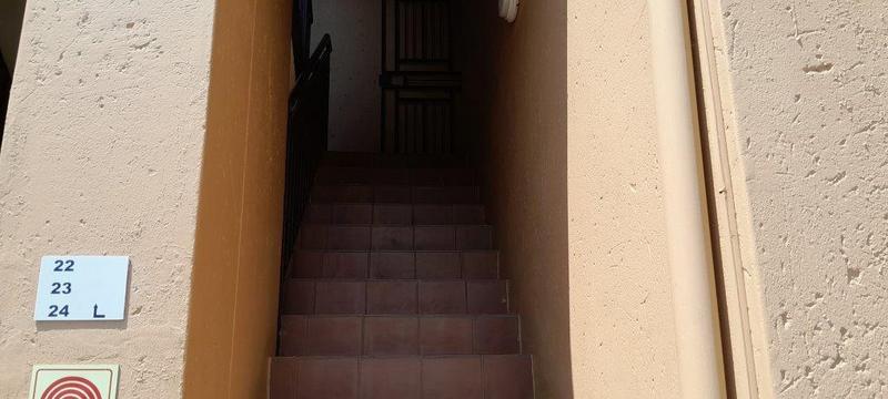 To Let 2 Bedroom Property for Rent in Sunnyrock Gauteng