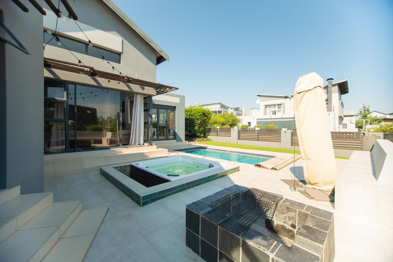 3 Bedroom Property for Sale in Copperleaf Estate Gauteng