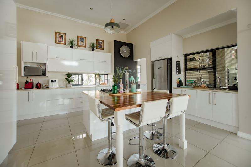 3 Bedroom Property for Sale in Copperleaf Estate Gauteng