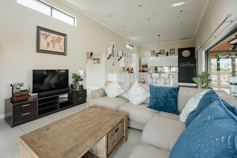 3 Bedroom Property for Sale in Copperleaf Estate Gauteng