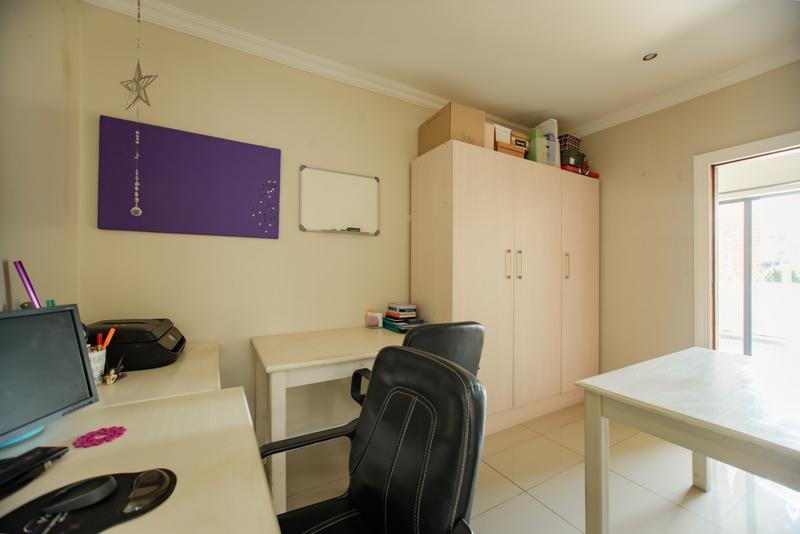 3 Bedroom Property for Sale in Copperleaf Estate Gauteng