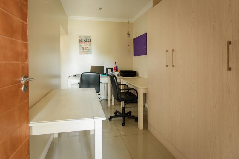 3 Bedroom Property for Sale in Copperleaf Estate Gauteng