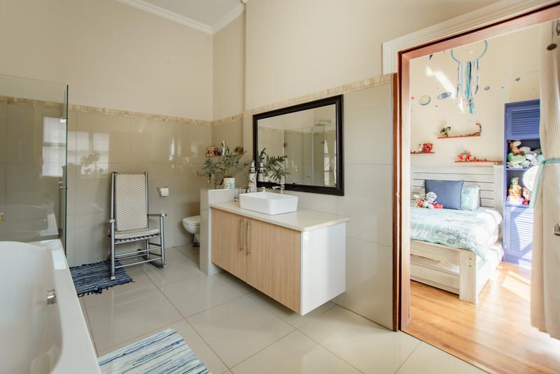 3 Bedroom Property for Sale in Copperleaf Estate Gauteng