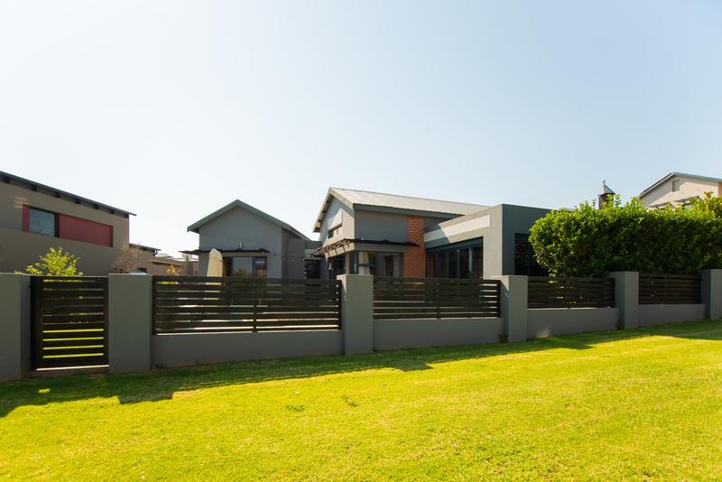 3 Bedroom Property for Sale in Copperleaf Estate Gauteng