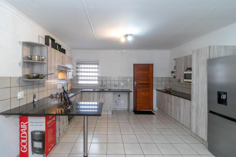 2 Bedroom Property for Sale in Elandsfontein Gauteng