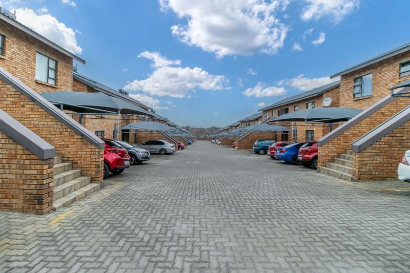 2 Bedroom Property for Sale in Elandsfontein Gauteng