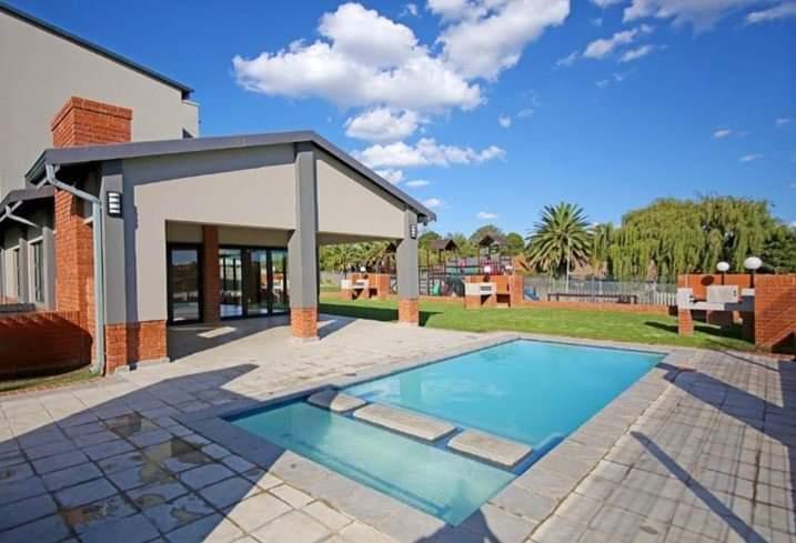 3 Bedroom Property for Sale in Edenvale Gauteng