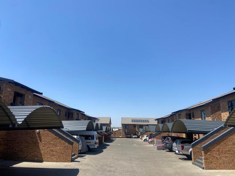 3 Bedroom Property for Sale in New Market Gauteng