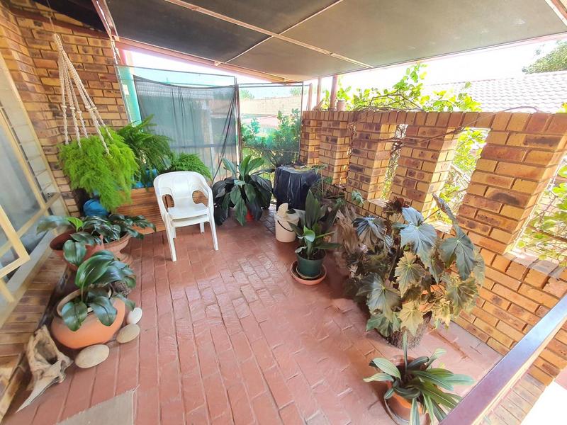 2 Bedroom Property for Sale in Amandasig Gauteng