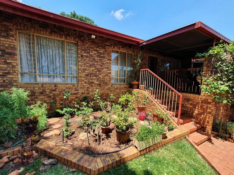 2 Bedroom Property for Sale in Amandasig Gauteng