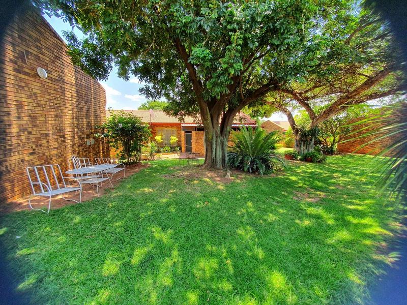 2 Bedroom Property for Sale in Amandasig Gauteng