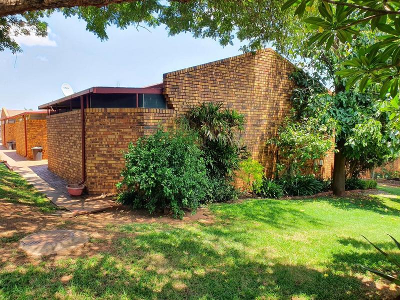 2 Bedroom Property for Sale in Amandasig Gauteng