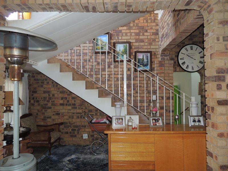 5 Bedroom Property for Sale in Amandasig Gauteng