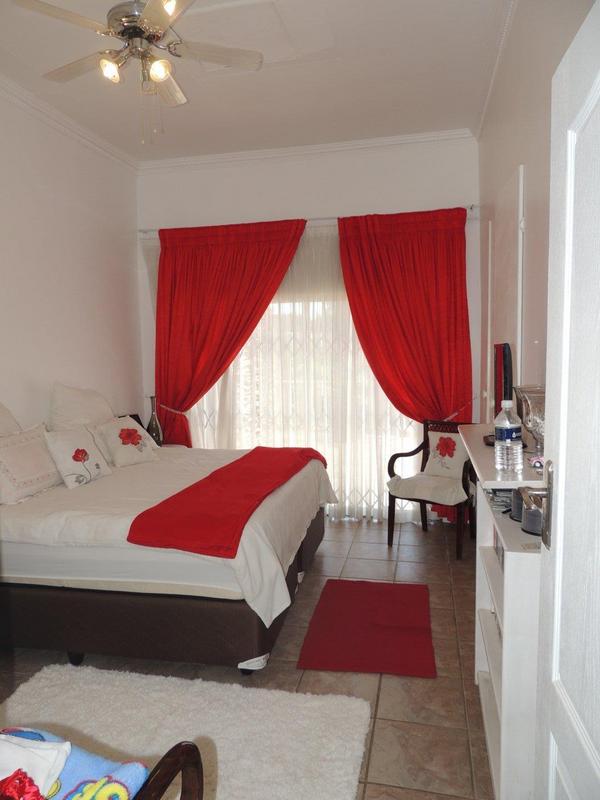 5 Bedroom Property for Sale in Amandasig Gauteng