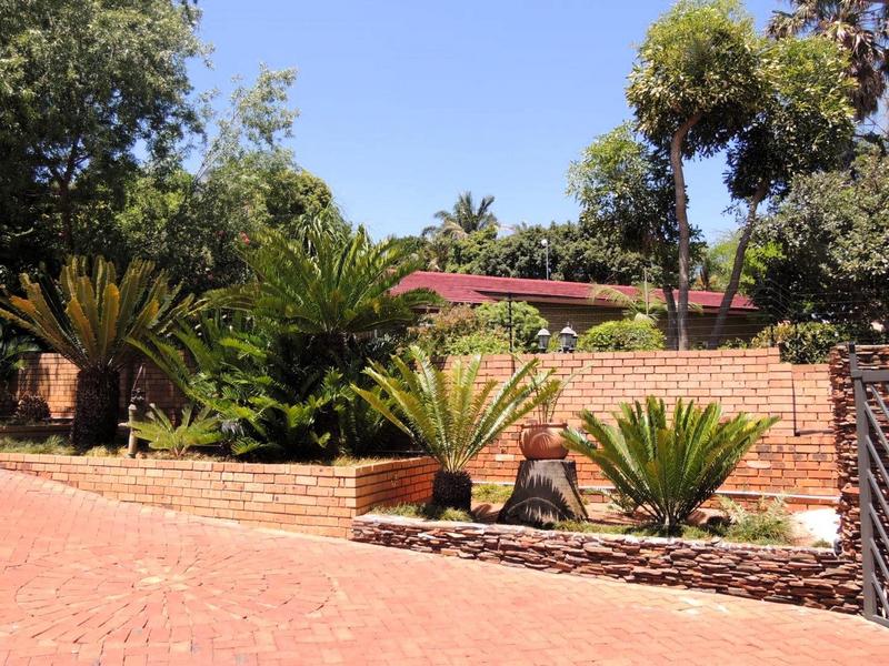 5 Bedroom Property for Sale in Amandasig Gauteng