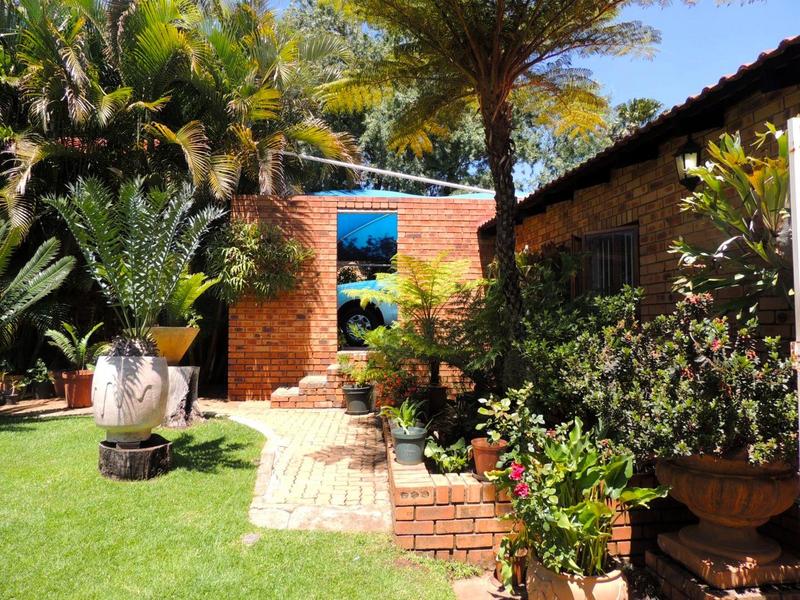 5 Bedroom Property for Sale in Amandasig Gauteng