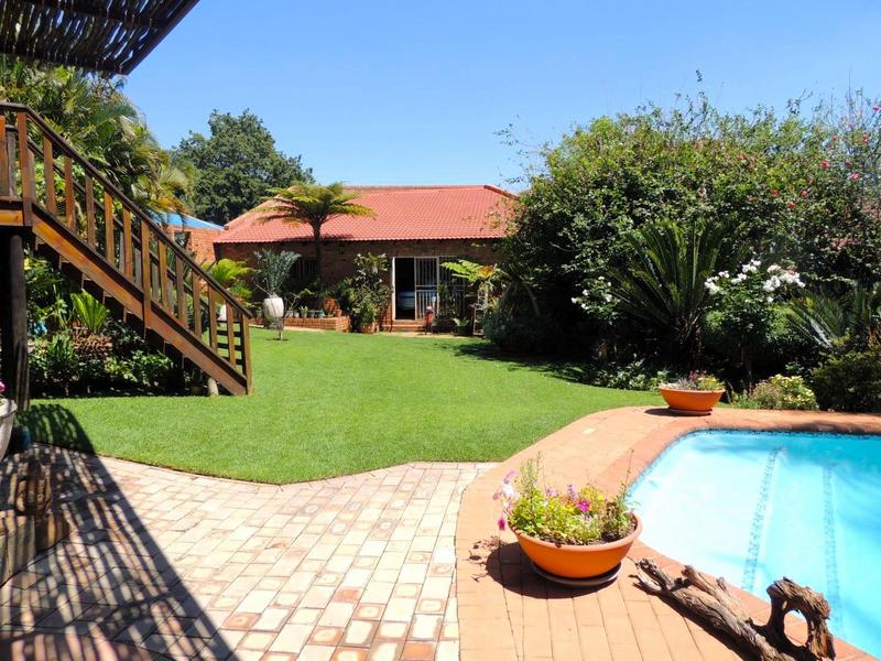 5 Bedroom Property for Sale in Amandasig Gauteng