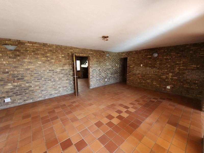 4 Bedroom Property for Sale in Amandasig Gauteng