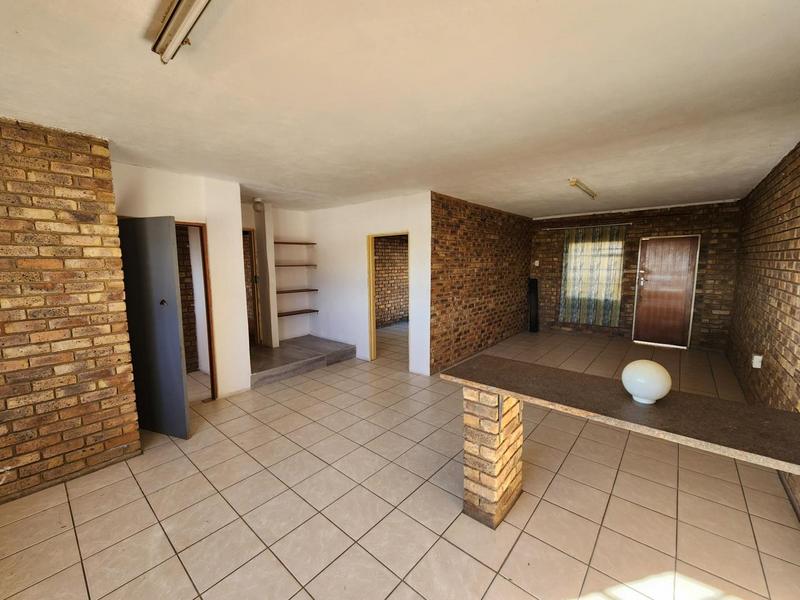 4 Bedroom Property for Sale in Amandasig Gauteng