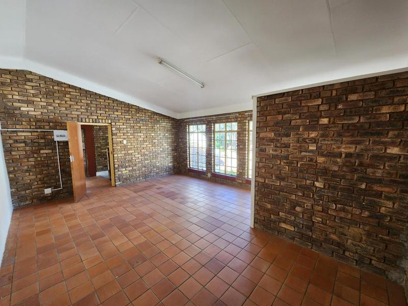 4 Bedroom Property for Sale in Amandasig Gauteng