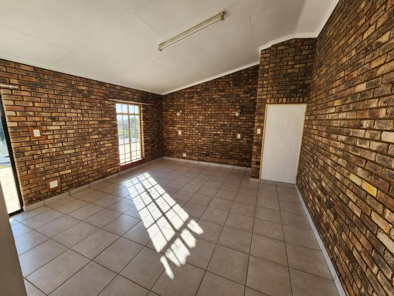 4 Bedroom Property for Sale in Amandasig Gauteng