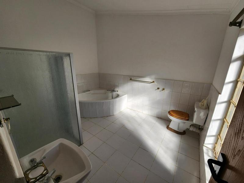 4 Bedroom Property for Sale in Amandasig Gauteng
