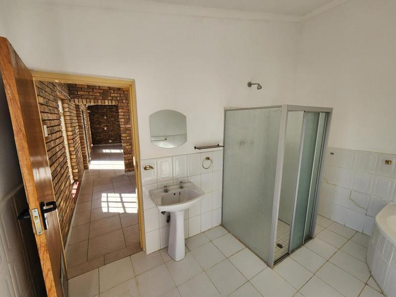 4 Bedroom Property for Sale in Amandasig Gauteng