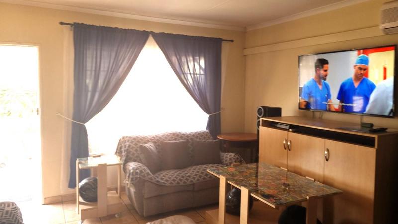 3 Bedroom Property for Sale in Annlin Gauteng