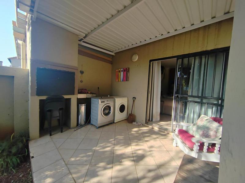 2 Bedroom Property for Sale in Annlin Gauteng