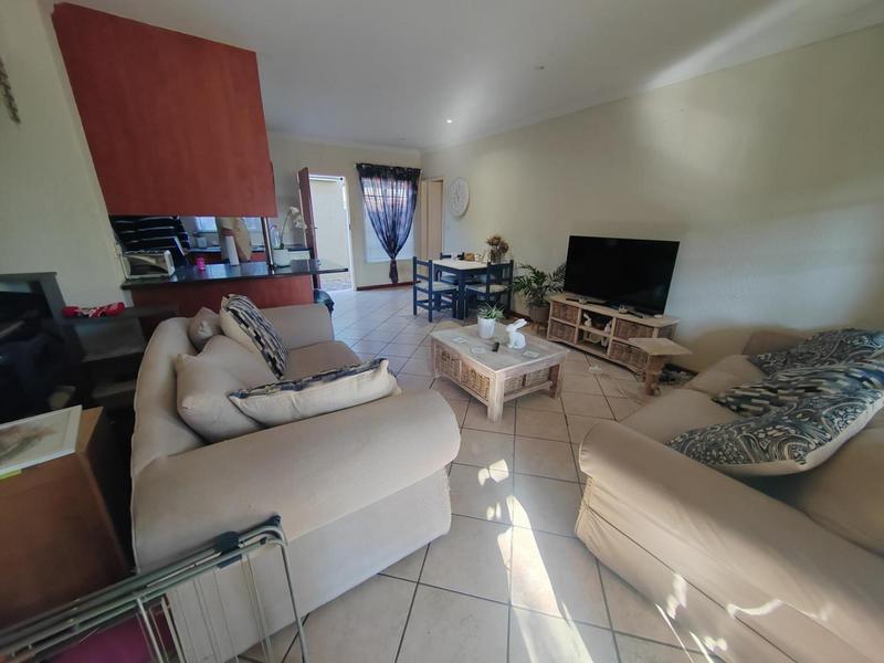 2 Bedroom Property for Sale in Annlin Gauteng
