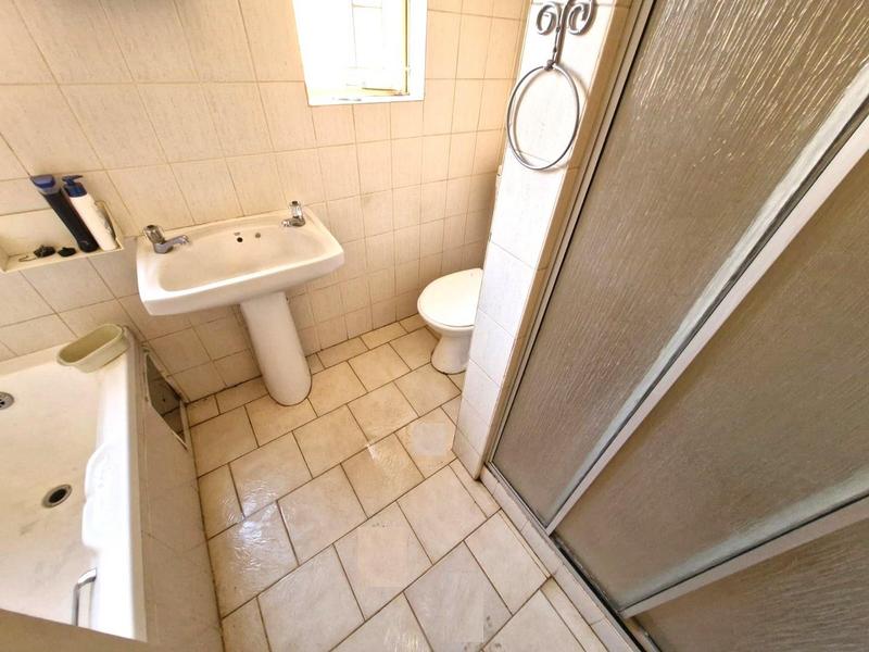 2 Bedroom Property for Sale in Doornpoort Gauteng