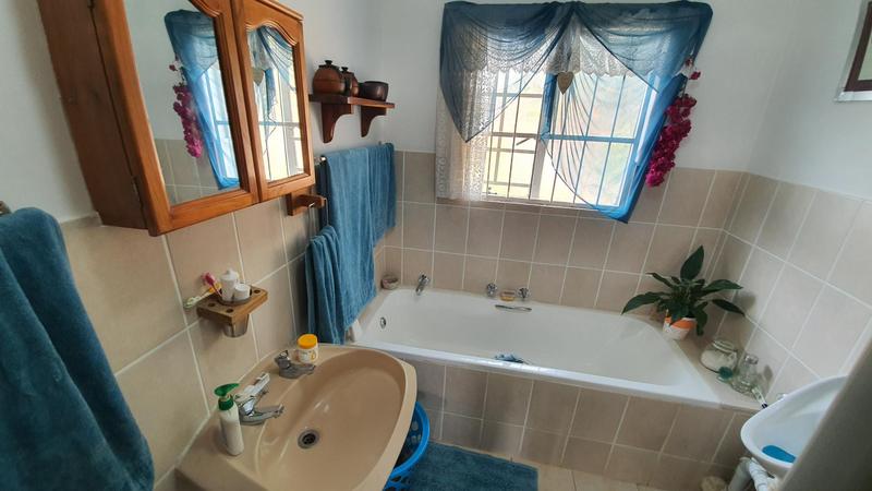 2 Bedroom Property for Sale in Doornpoort Gauteng