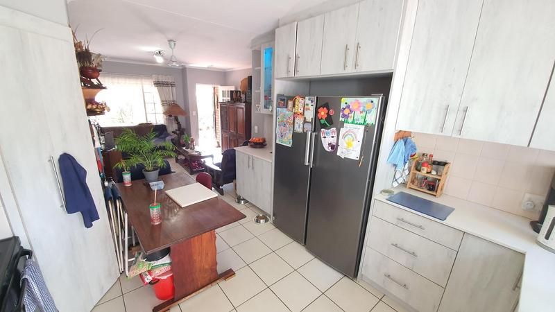 2 Bedroom Property for Sale in Doornpoort Gauteng