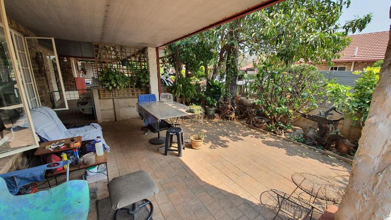 2 Bedroom Property for Sale in Doornpoort Gauteng