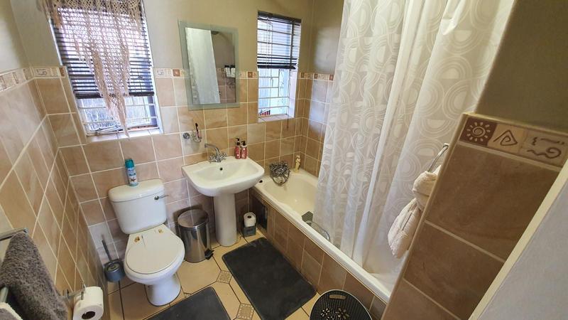 3 Bedroom Property for Sale in Doornpoort Gauteng