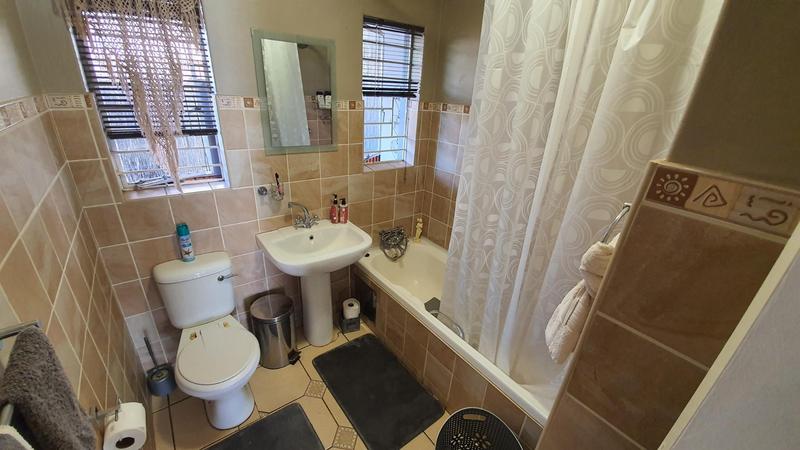 3 Bedroom Property for Sale in Doornpoort Gauteng