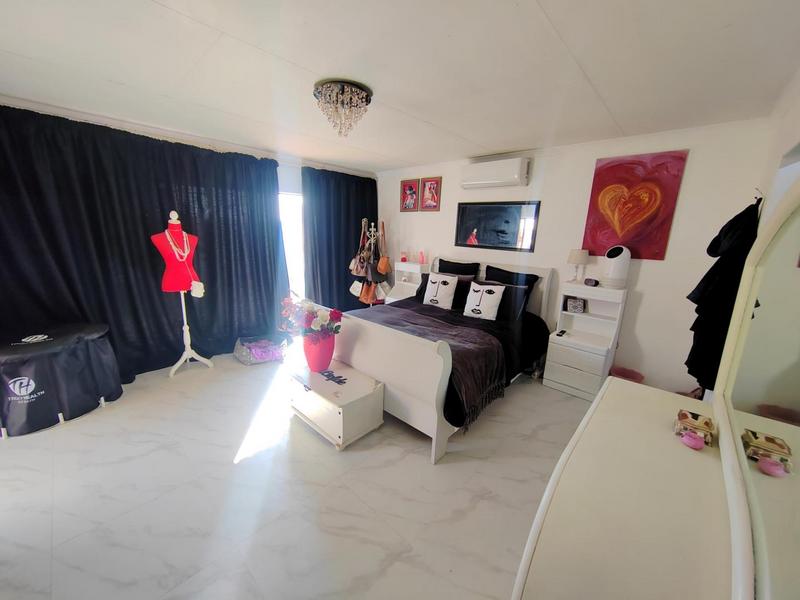 4 Bedroom Property for Sale in Doornpoort Gauteng