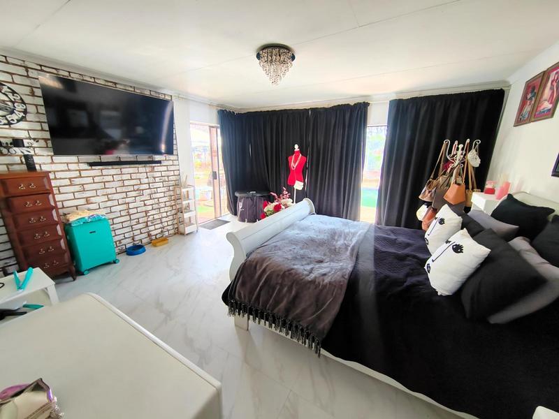 4 Bedroom Property for Sale in Doornpoort Gauteng