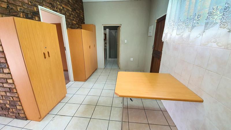 4 Bedroom Property for Sale in Dorandia Gauteng