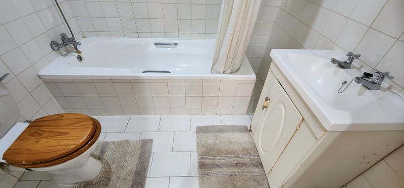 4 Bedroom Property for Sale in Florauna Gauteng