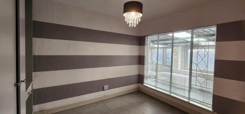 4 Bedroom Property for Sale in Florauna Gauteng