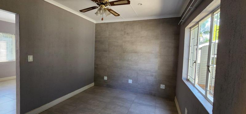 4 Bedroom Property for Sale in Florauna Gauteng